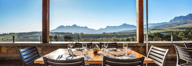 A dinner set in the Idiom Wines