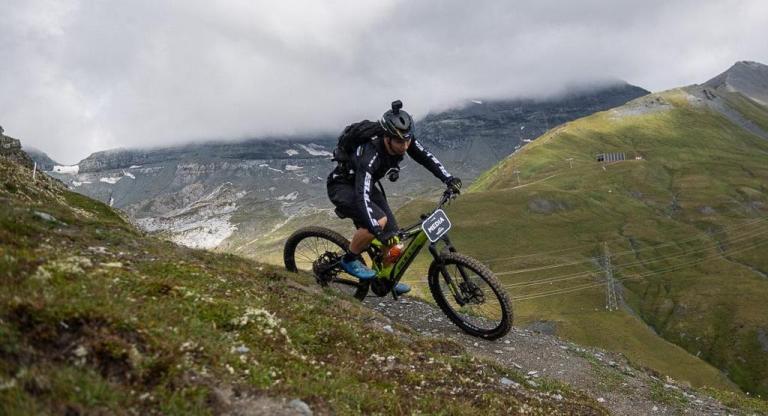 Bulls bike partner Stefan Sahm the cameraman
