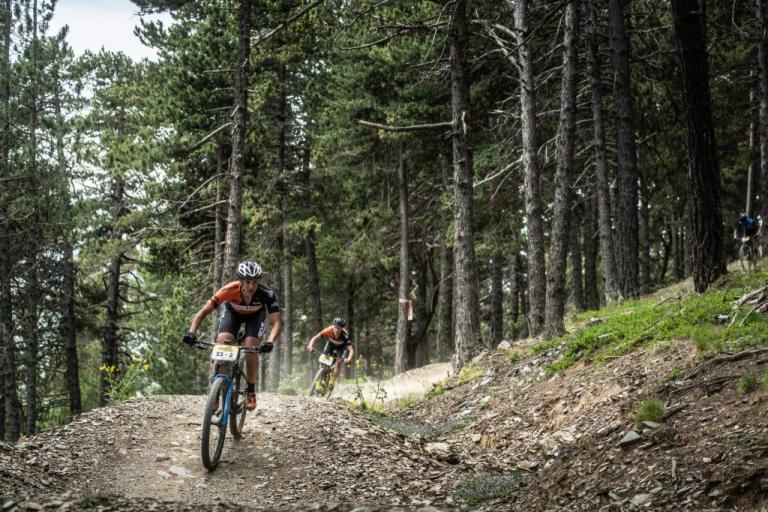 Langvad racing through the forest