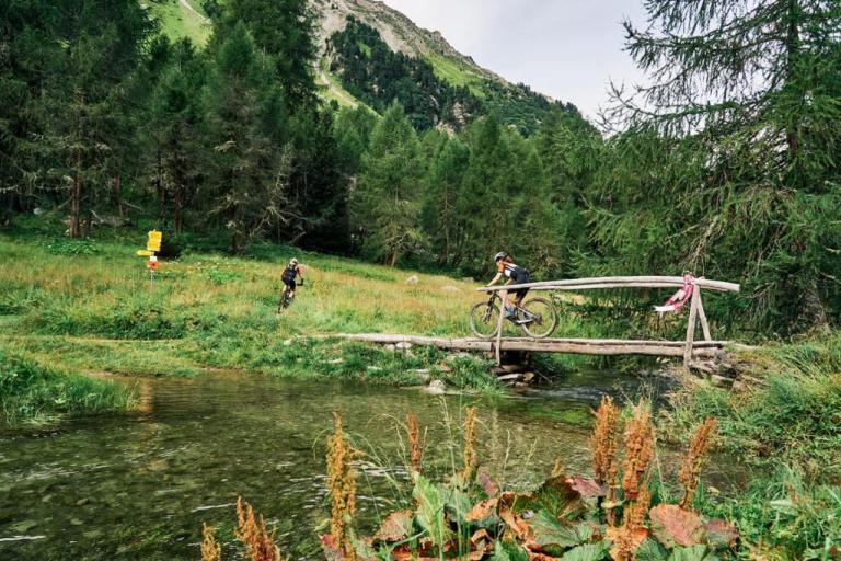 Adrian and Barhoumi on the Graubünden  route
