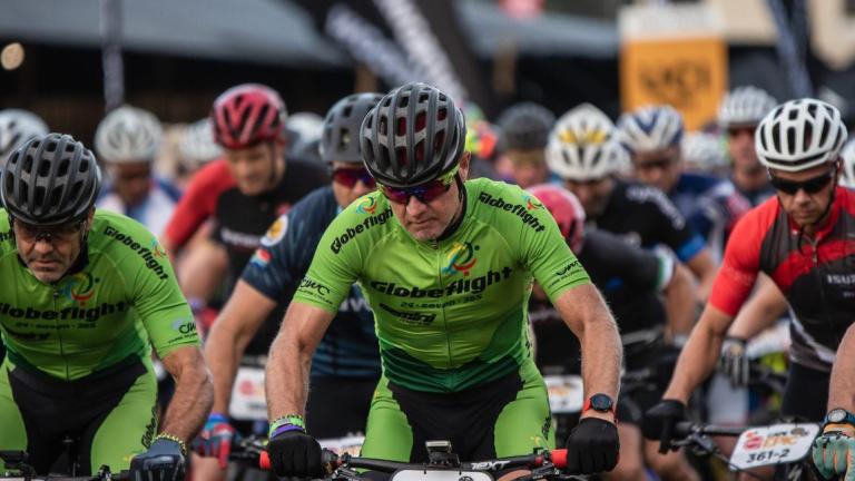 A shot of hundreds of bikers heading out for the Epic Series race [Epic Series]