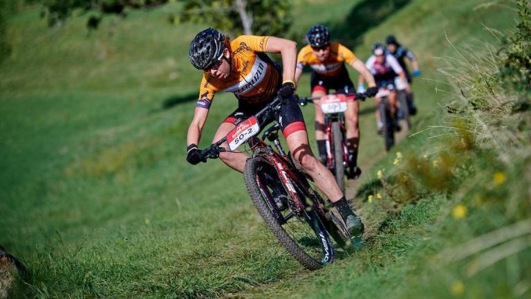 Langvad and Batten racing [Swiss Epic]