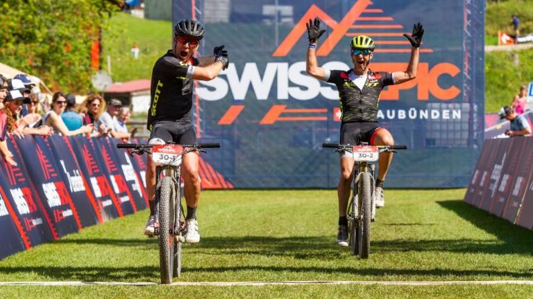 Bikers modelng the SCOTT merch [Swiss Epic]