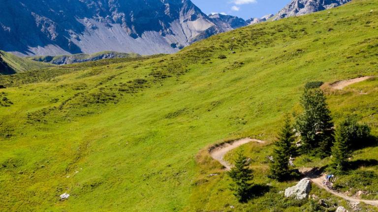 A landscape shot of Graubünden hills [Swiss Epic]