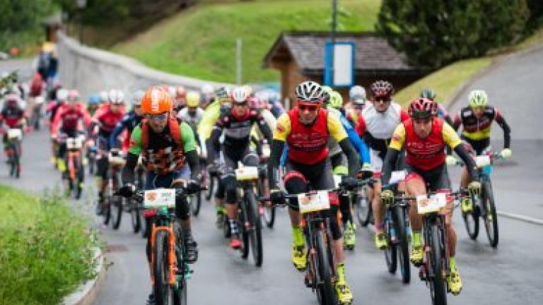 Bikers in the rain [Swiss Epic]