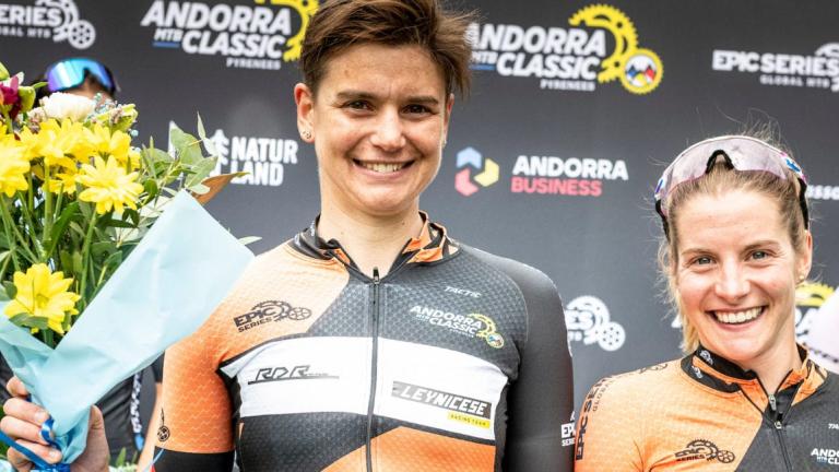 BULLS and RDR holding flowers [Andorra MTB Classic-Pyrenees]