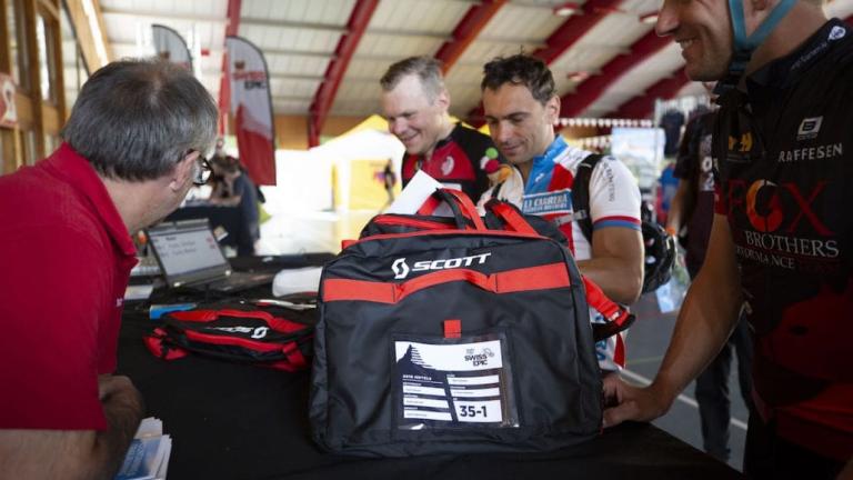 A close up of the SCOTT brand biker bag [Swiss Epic]
