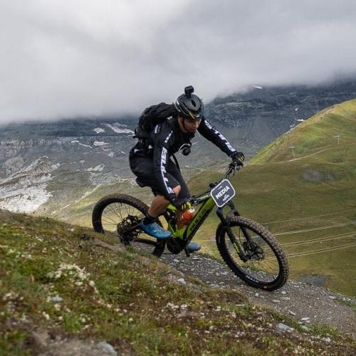 Bulls bike partner Stefan Sahm the cameraman [Swiss Epic]